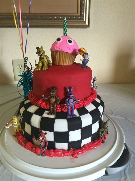 Five Nights At Freddy S Cake Husband Daughter And I Worked Together On This One Fnaf Fnaf