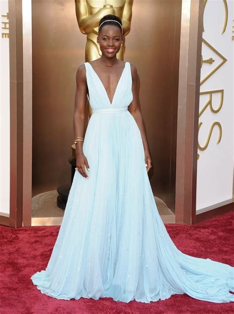 14 Of The Best Dressed Oscars Winners Of All Time Best Oscar Dresses