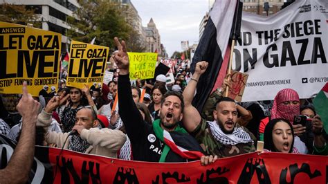 Protest Marches From Us To Berlin Call For Immediate Halt To Israeli