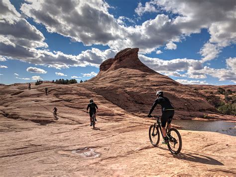 Make sure to look at map/gps along the way. The Slickrock Trail - Moab | Pros and Cons | Adventure West