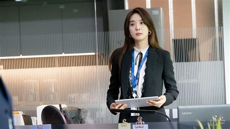 Vip is really going full steam ahead and i am watching with abated breath as to how exactly our dear jung sun(acted by jang nara) will destroy her cheating husband sung joon( acted by lee sang yoon) and shameless mistress! Sinopsis Drama Korea VIP Eps 5, Perbuatan Buruk Hyun A ...