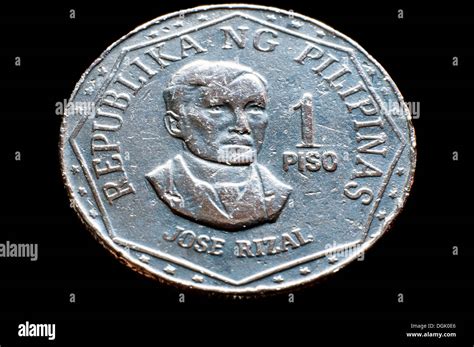 Philippines Jose Rizal 1 Peso Coin Stock Photo Alamy