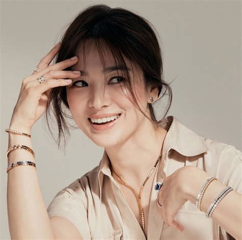 Song Hye Kyo Looks Stunning In Chaumets 2020 “bee My Love” Campaign