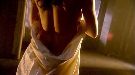 Naked Erica Durance In Smallville