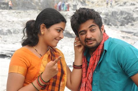 Pathirama Pathukkunga Tamil Movie Stills Southcine