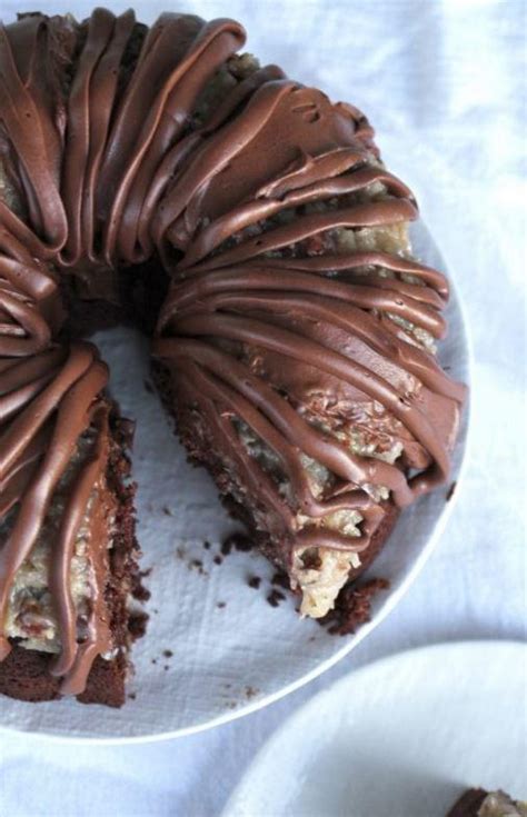 Easily the best chocolate recipe, this german chocolate cake has such an easy frosting recipe. Easy German Chocolate Bundt Cake | FaveSouthernRecipes.com