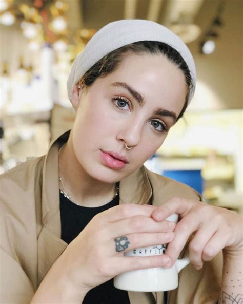How This K Beauty Devotee Gets Her Skin So Good Beauty Routines Skin