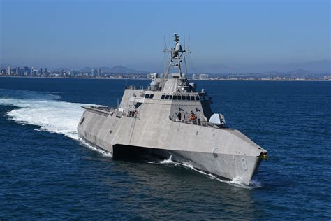 Navy Awards Contracts For Three Littoral Combat Ships Seawaves The