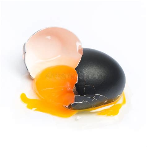 One Broken Egg In Box Of Eighteen Stock Image Image Of Foods Diet