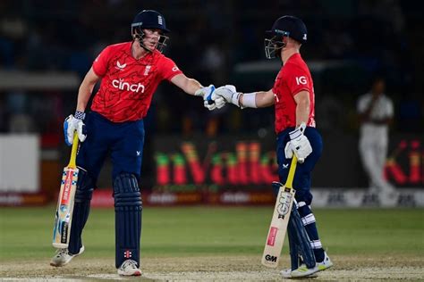 Pak Vs Eng Highlights Harry Brook Ben Duckett Star As England Maul