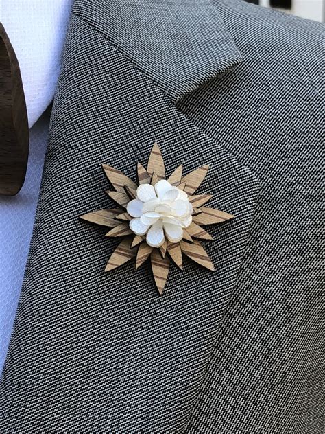 Wooden Lapel Pin Wood Brooch Wedding Lapel Flower Etsy In 2021