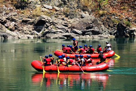 Whitewater Rafting And Kayaking The Adventure Daily