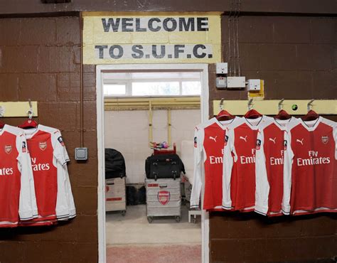 Sutton United V Arsenal Inside The Gunners Changing Room For Fa Cup