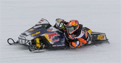 Top Snowmobile Racers To Tackle Ice Covered Oval At Luxemburg Speedway