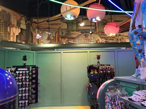 Photos Stitch City Mural Removed From Mickeys Star Traders In