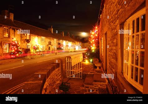 Castleton Christmas Lights Derbyshire Hi Res Stock Photography And