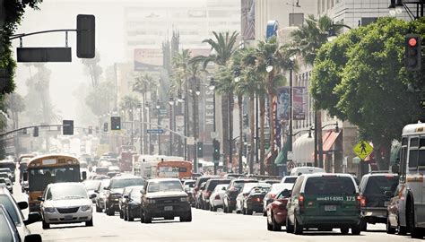 Traffic Hollywood Boulevard And Highland Avenue Hollywoo Flickr