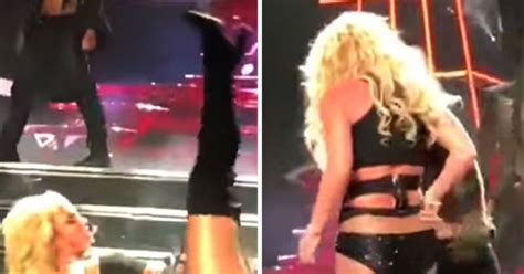 Brit Slip Britney Spears Hit By Show Stopping Wardrobe Malfunction