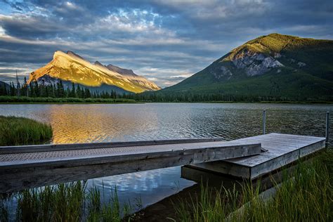 Vermillion Lakes And Mt Rundle Sunset Photograph By Joan Carroll Pixels