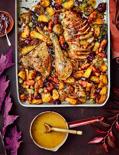 Soul food recipes like this deserve to be in either your christmas or thanksgiving menu. One Tray Christmas Dinner in 2020 (With images) | Dinner ...