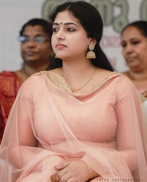 Mallu Actress On Twitter Anu Sithara Anusithara Https T Co