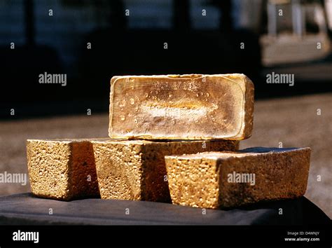 Gold Bricks Hi Res Stock Photography And Images Alamy
