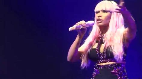 Nicki Minaj The Pinkprint Tour Live In Amsterdam The Night Is Still