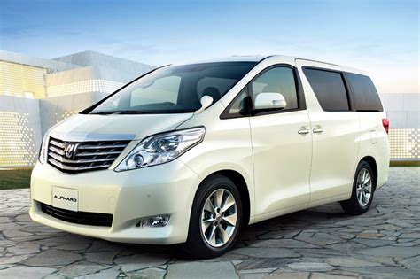 Review Toyota Alphard Specification