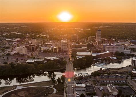 Eight Reasons To Move To South Bend Indiana South Bend Regional