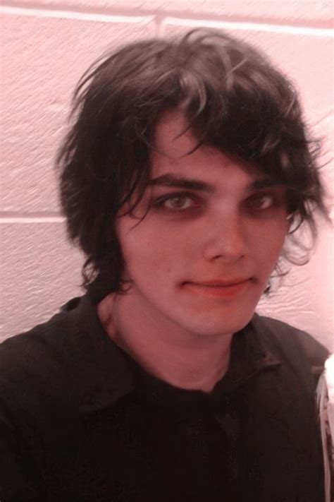 Pin By Vanee Uvalle On Gerald Way In 2021 Gerard Way Gerard And