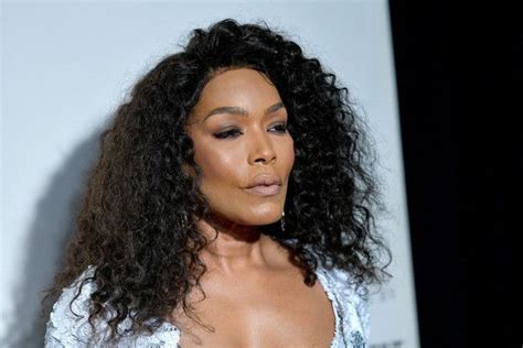 Angela Bassett Photostream Long Curly Layers Curly Hair Styles