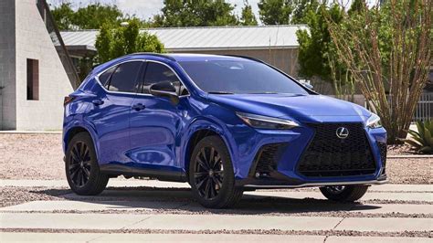 Lexus Nx Debuts With Phev Model New Infotainment System