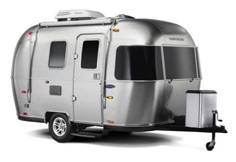 The front of the layout 2 floorplan contains a bathroom the rear dining area converts to a double bed, providing sleeping space for two to three people. Lightweight travel trailers with a bathroom in 2020 ...