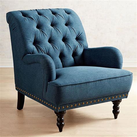 Strictly speaking, armchairs are simply chairs that feature armrests. Comfy Oversized Chair With Ottoman #StuffedChairsFurniture ...