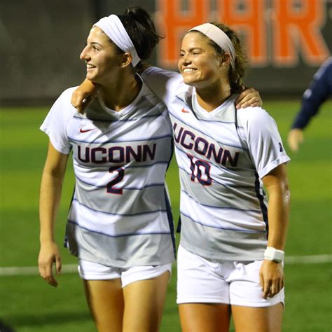 Uconn Womens Soccer How Former Walk On Sofia Leone Became A Key