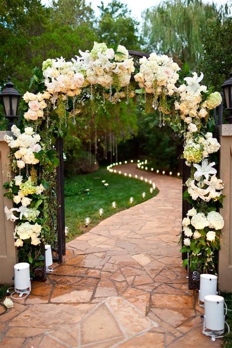 More Fabulous Pins Wedding Venue Ideas Flower Arch