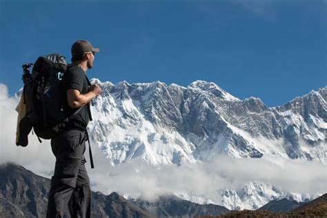Trekking The Himalayas The Essential Tips Tnk Travel