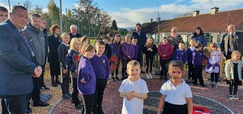 Pictures Ben Wyvis Primary School Pupils And Staff Join Conon Bridge