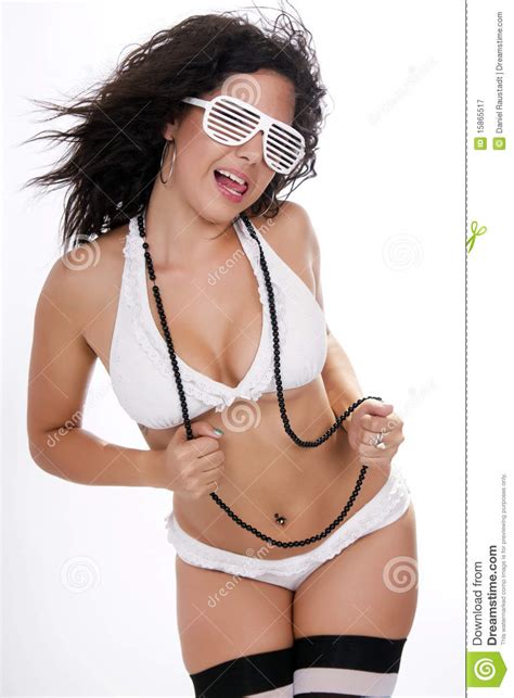 Mooi Wijfje In Witte Bikini Stock Afbeelding Image Of Glazen Mooi My