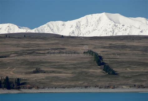 Lake Pukaki And Tekapo Range New Zealand Stock Image Image Of Snowy