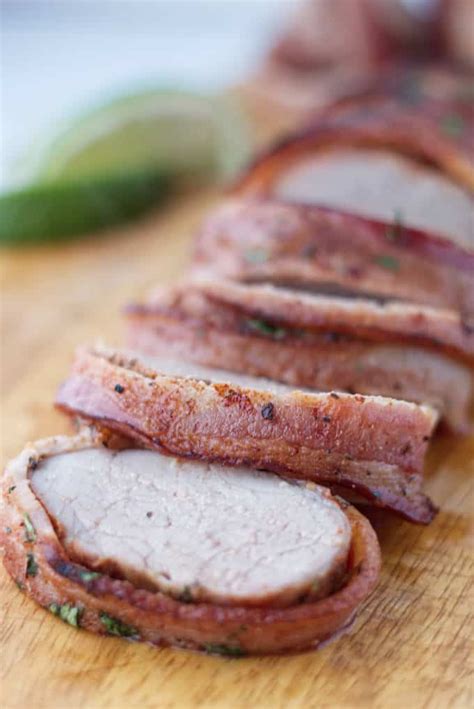 Lightly season the bacon if desired, using more oink. Traeger Bacon Wrapped Pork Tenderloin | Recipe in 2020 ...