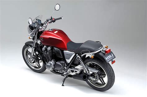 Below you will find technical drawings of all parts for a honda cb1100a 2013 , simply select the drawing containing the parts you are looking for. Mugen Honda CB1100 | Bike EXIF