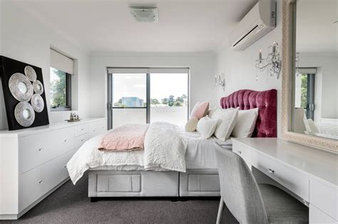 Designing a small bedroom is not just about creating interiors that save up on space. 7 Ways Make The Most Of Your Small Bedroom Without ...