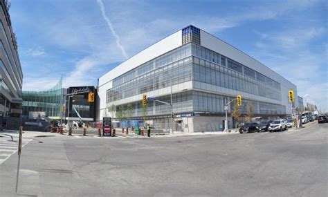 It is located in the median of the william r. Construction Winds Down as Yorkdale Expansion Opening Nears | Urban Toronto