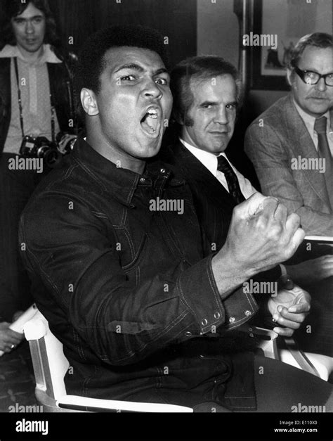 Muhammad Ali Hi Res Stock Photography And Images Alamy