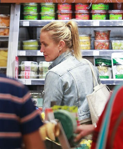 Welcome to your playa vista, ca whole foods market! Cameron Diaz Shopping at Whole Foods in Beverly Hills ...