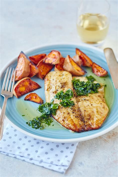 Maybe you would like to learn more about one of these? 25+ Fast and Easy Sides to Serve with Fish | Baked tilapia ...