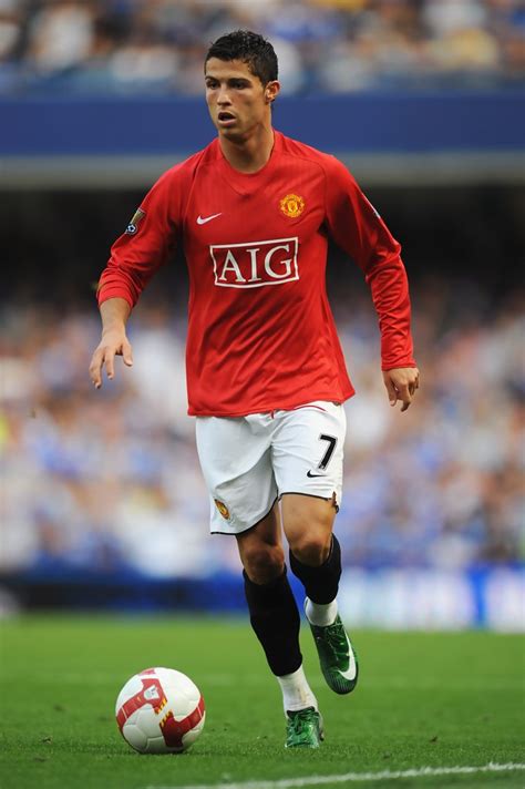 Had cristiano ronaldo stayed 15 years or more at manchester united, then he would without doubt be the greatest ever united player and a statue of him with his. Cristiano Ronaldo - Cristiano Ronaldo Photos - Chelsea v ...