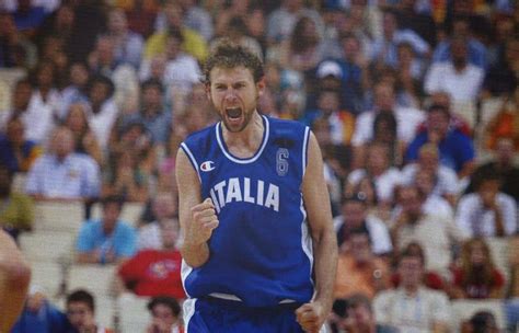 Noi vendite maglie basket, maglie nba a poco prezzo, pantaloncini nba. Basket : Giacomo Galanda in maglia Italia - giacomo ...
