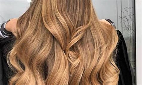 10 Of The Prettiest Caramel Hair Colors You Need To Try In 2020